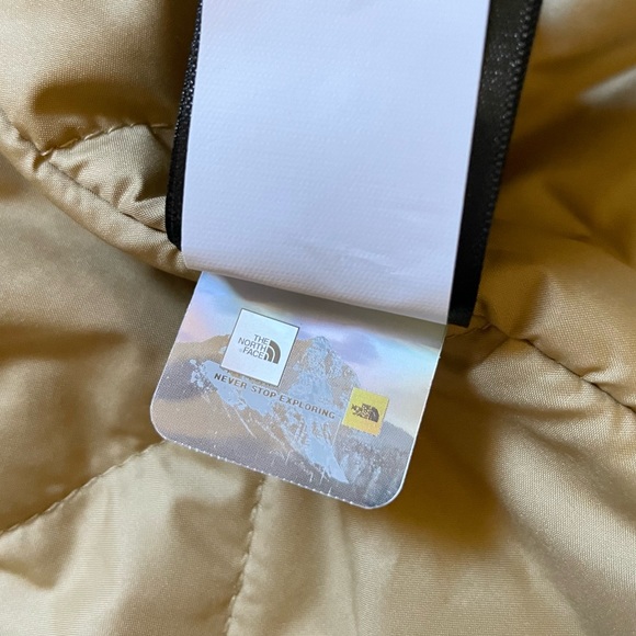 The North Face Women’s Inlux Insulated Waterproof Khaki Jacket - Picture 9 of 9